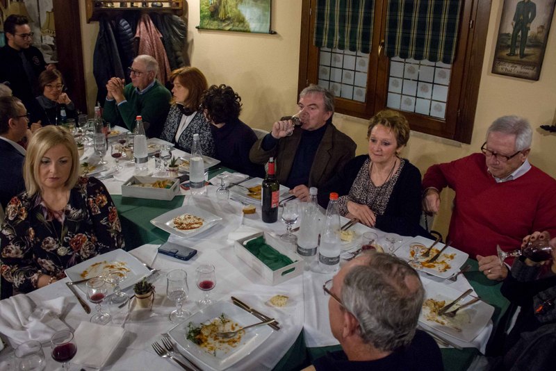 cena sociale 8